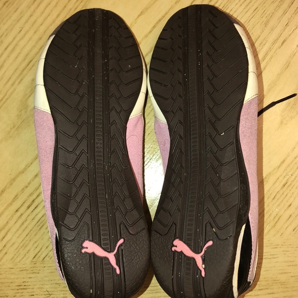 Puma shoes - Picture 2 of 2